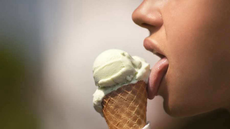 OJO: ¿Qué revela sobre la salud el color de tu lengua?