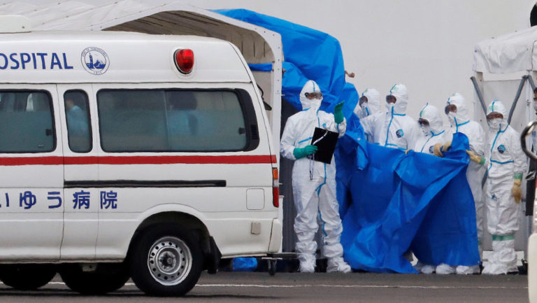 ATENCIÓN :El número de muertes por el coronavirus ya supera las del SARS y alcanza más de 800 víctimas