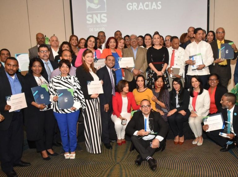 SNS lanza Plan de Reducción Mortalidad Materna y Neonatal 2020