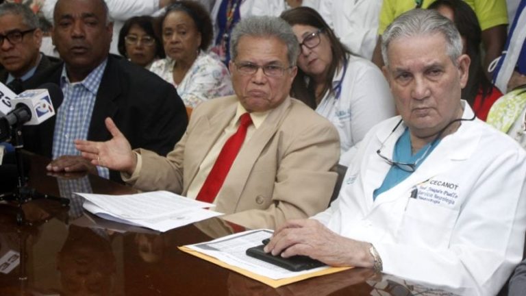 CMD advierte no permitirá excluyan médicos del Aybar