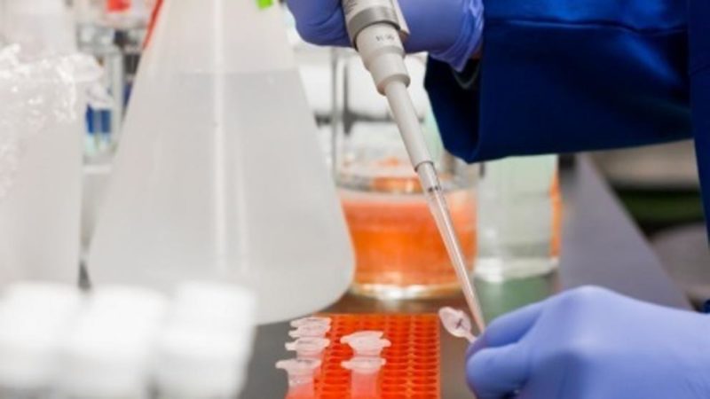 Coronavirus: Laboratorio ofrece 4 mil euros a voluntarios por contagiarse