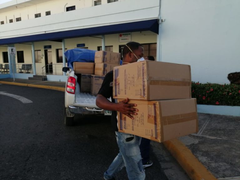 SNS distribuye Equipos de Protección Personal