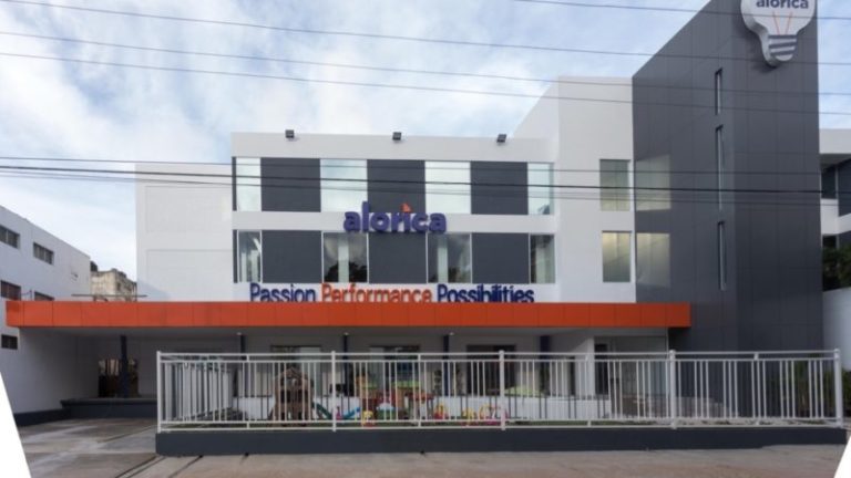 Coronavirus: Empleados de Alorica exclaman “mi vida o el dinero”