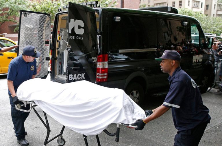 Con 26 muertos y 3,954 casos el coronavirus sigue devastando a Nueva York en medio de la crisis