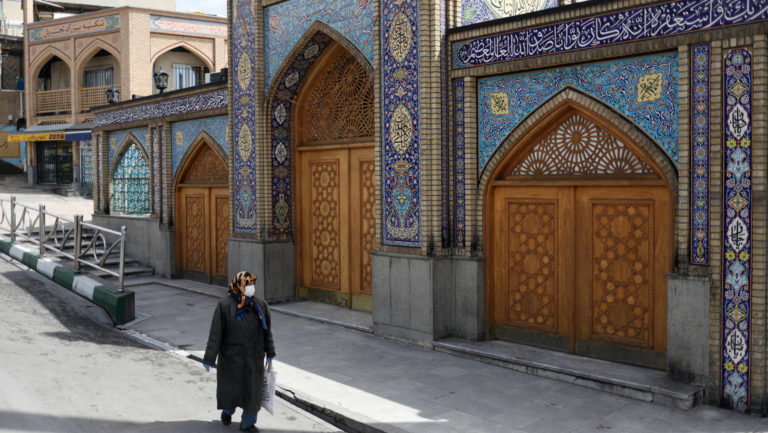 Irán confirma 134 nuevas muertes por coronavirus que llevan el total a 3.294