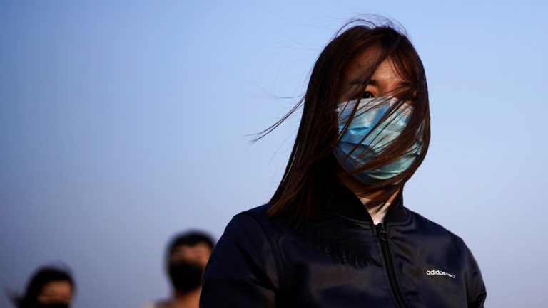 Wuhan revisa al alza el total de fallecidos por covid-19, que aumenta en más de 1.200 y sitúa en 3.869