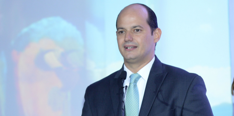 RD requiere planificación público-privada en Covid-19