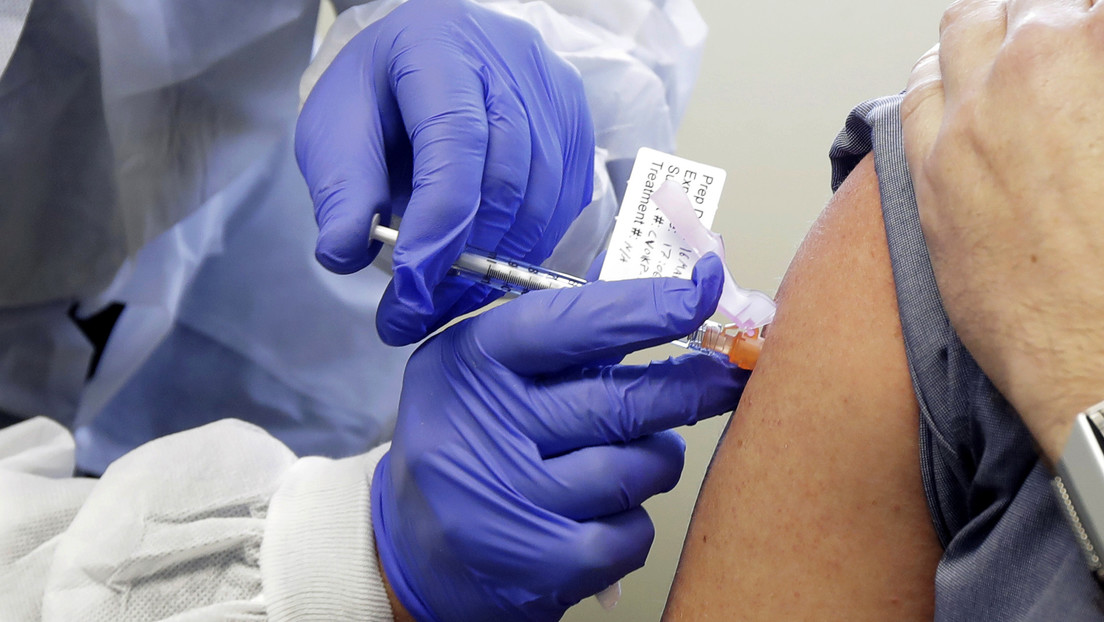 La OMS afirma que infectar a voluntarios podría ser clave para acelerar el desarrollo de vacunas contra el covid-19