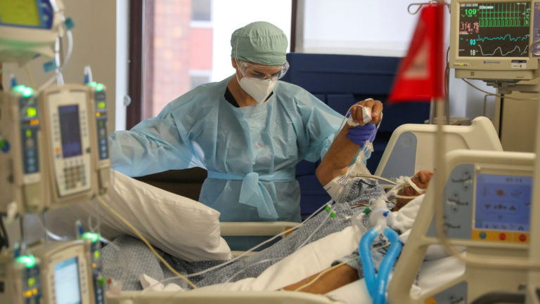 EE.UU.: Un hombre de 70 años se recupera de coronavirus y recibe una factura de más de 1 millón de dólares del hospital