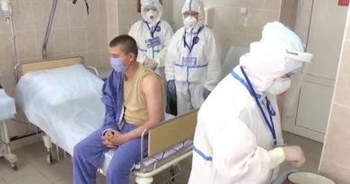 Revelan los síntomas de los voluntarios que recibieron una vacuna experimental contra el covid-19 en Rusia