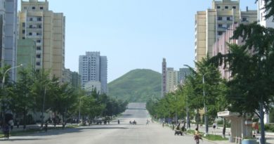 "Urgencia máxima" en Corea del Norte tras su primer caso sospechoso de covid-19