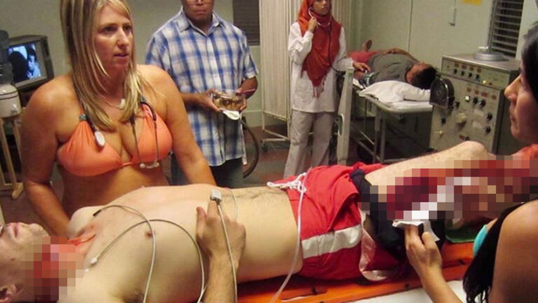 Una doctora trabaja en bikini tras un estudio que considera