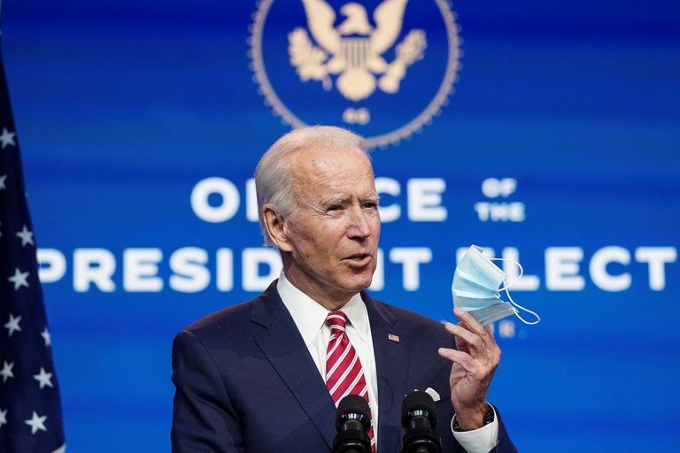 Joe Biden advirtió que “más gente podría morir” por coronavirus en Estados Unidos si se sigue demorando la transición