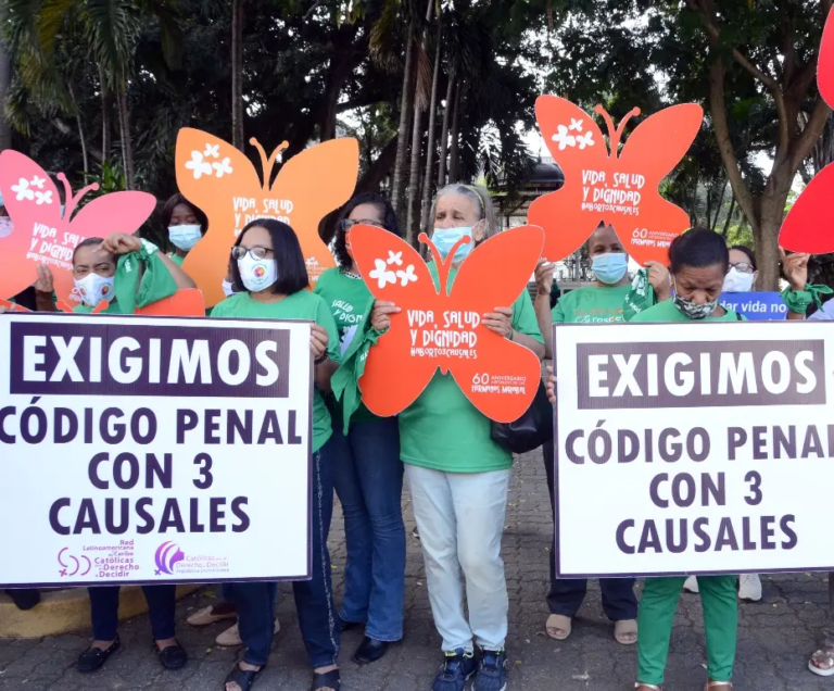 Exigen causales no queden fuera del Código Penal de RD
