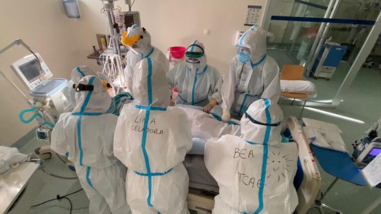 Más pacientes críticos en camas UCI