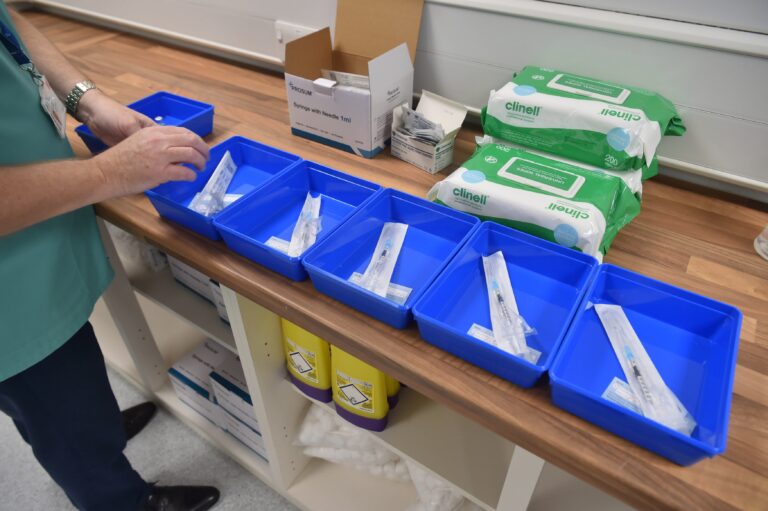 Síntomas de COVID se prolongan más de seis semanas en