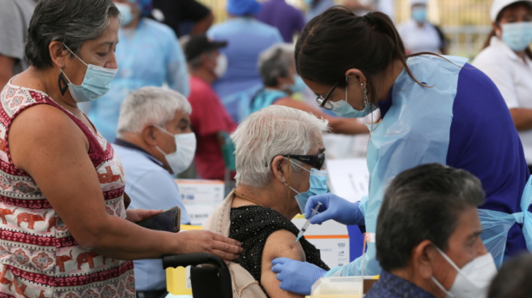 Este país latinoamericano es el líder de vacunación contra el