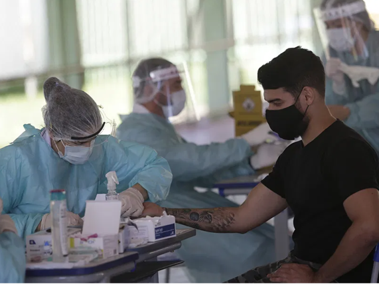 Notifican 673 nuevos casos COVID y 9 muertes en última
