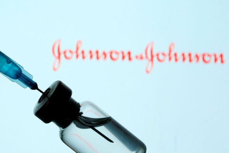 Las 5 claves de la vacuna de Johnson & Johnson, el inoculante que está a un paso de ser aprobado por la FDA