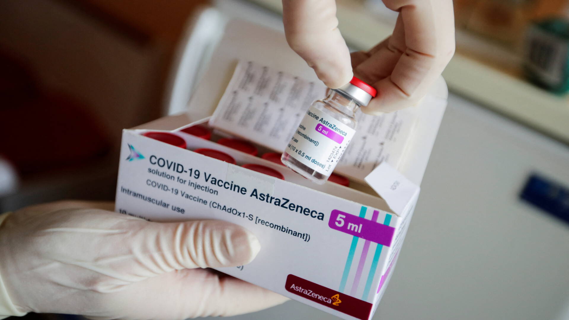 ¿Es segura la vacuna AstraZeneca? Y otras siete preguntas