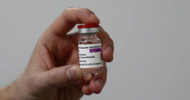 Los Países Bajos suspenden el uso del fármaco de AstraZeneca tras los informes sobre coágulos de sangre en personas vacunadas
