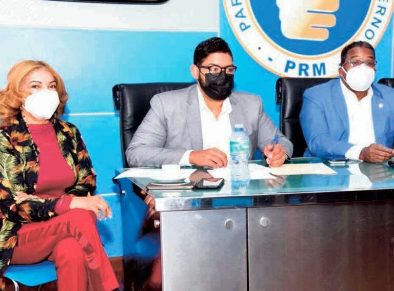 Denuncian cobro irregular en las ARS