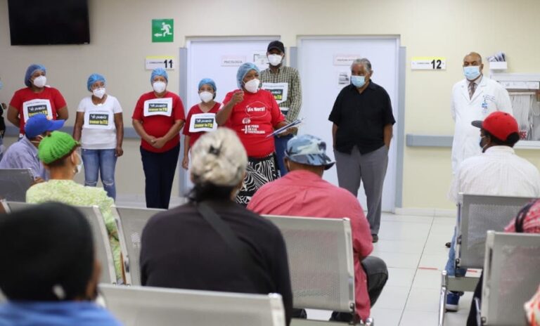 Médica advierte daño hace hookah a población de jóvenes