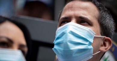 Juan Guaidó informó que tiene coronavirus