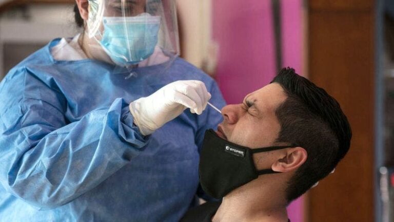 ¿puedo infectarme con dos variantes a la vez?