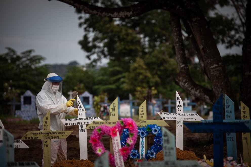 ALERTA:Brasil reportó 4.195 muertes por COVID-19 en las últimas 24 horas, un nuevo récord desde el inicio de la pandemia