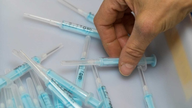PROMESE/CAL Licitan 22 millones de jeringuillas para plan de vacunación