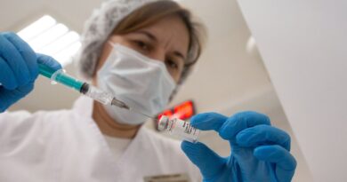 Rusia aseguró que puede actualizar su vacuna contra las nuevas cepas del coronavirus en dos días