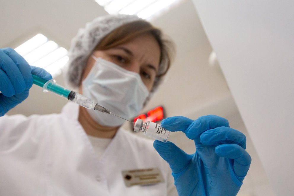 Rusia aseguró que puede actualizar su vacuna contra las nuevas cepas del coronavirus en dos días