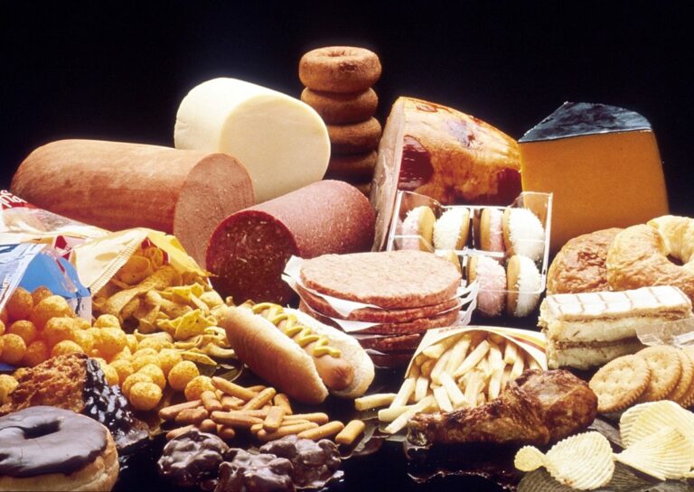 ATENCIÓN: Qué alimentos causan inflamación