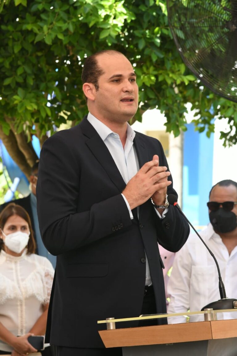 El director de PROMESE/CAL; Adolfo Pérez De León, participó en la inauguración del Centro de Atención y de Salud Mental de la Autoridad Portuaria Dominicana