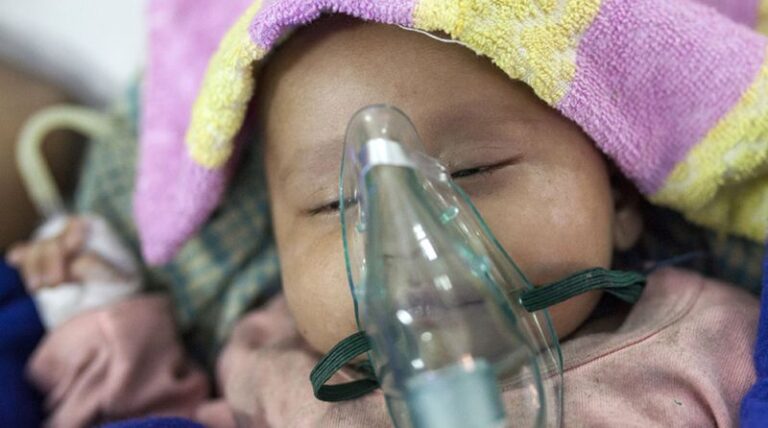 Ingeniosos inventos que salvan la vida de niños que necesitan