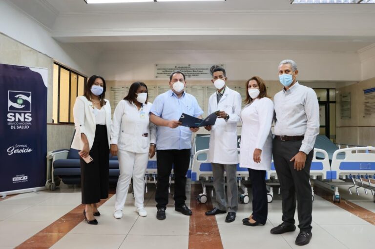 SNS invierte RD$14.4 millones en equipamiento cinco hospitales Red Pública