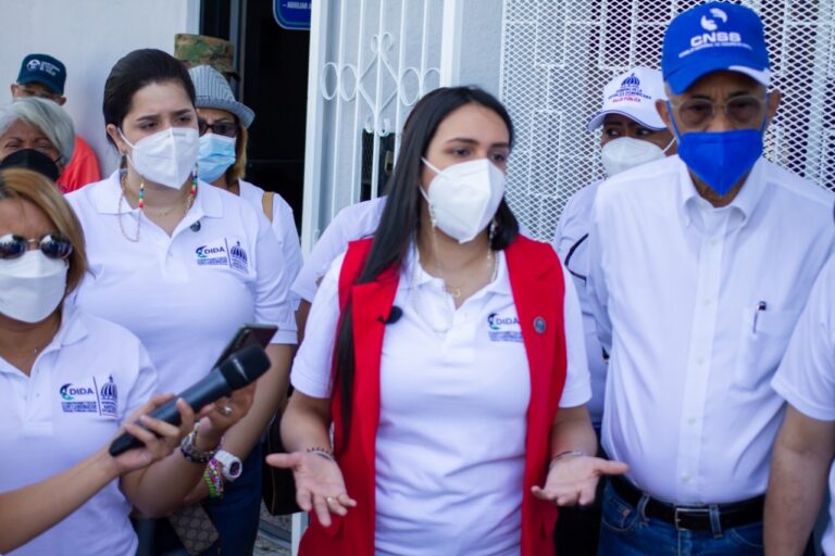 La DIDA apoya jornada de Vacunación en San Juan de
