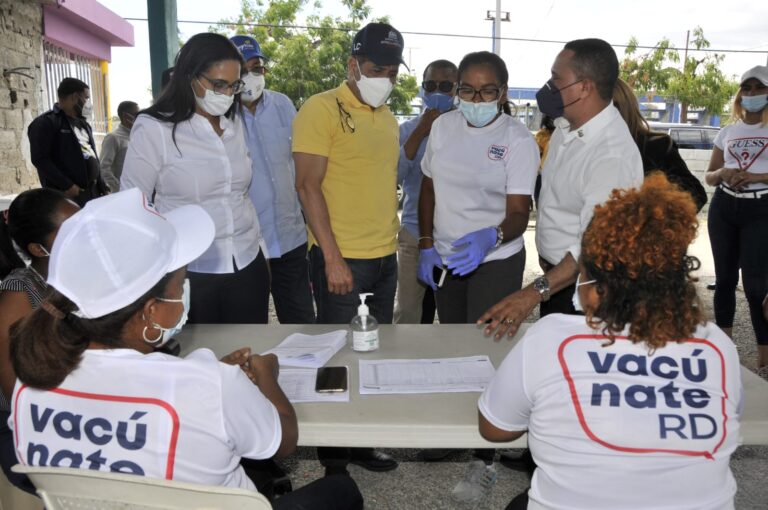 Reportan más de 20 mil inoculados contra la COVID-19 durante