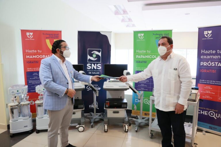 SNS entrega 16.4 millones en equipos para seis hospitales –