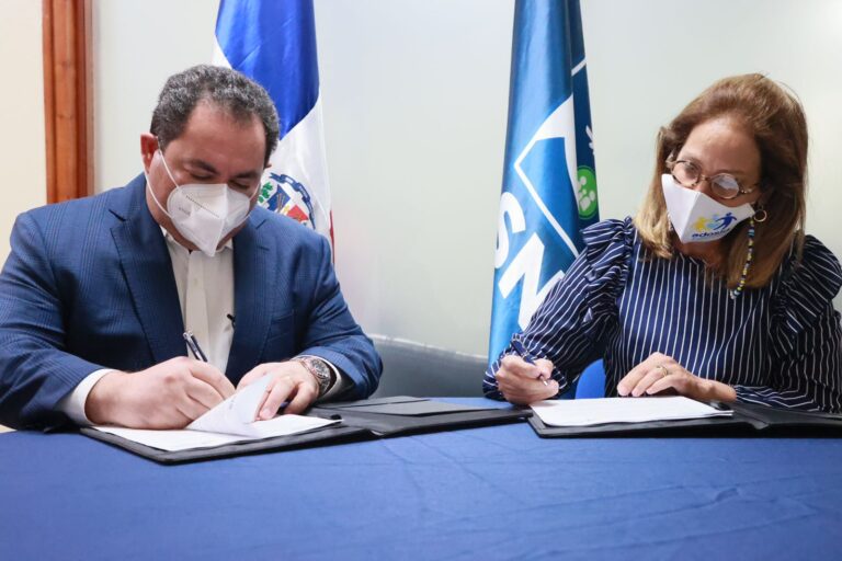 SNS y ADOSID pondrán en funcionamiento dispensario médico para atención