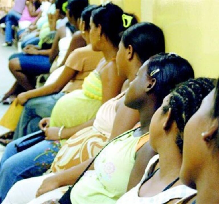 Covid ha cobrado 45 vidas embarazadas; letalidad es 3.84%