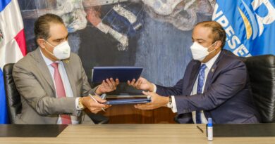 Banreservas y SENASA firman convenio para favorecer a sus colaboradores con facilidades financieras