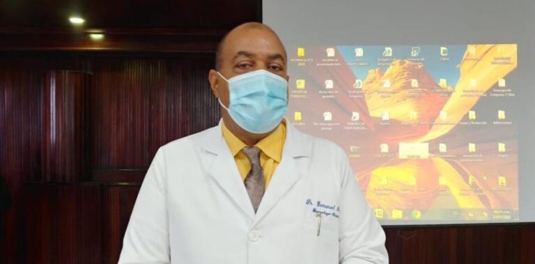 Director del Moscoso Puello llama a comprender y ayudar pacientes Salud Mental