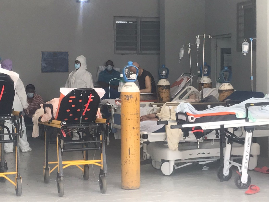 Se disparan los internamientos por Covid en el Hospital Moscoso Puello