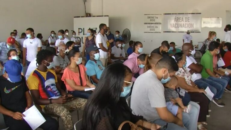 Los casos de contagios de covid vuelven a acercarse a los mil diarios en RD