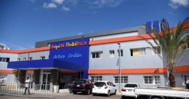 Médicos resultan victimas de robo en hospital pediátrico Arturo Grullón en Santiago