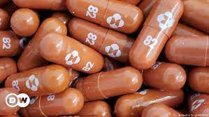 La píldora de Pfizer contra el COVID-19 fue aprobada en Europa