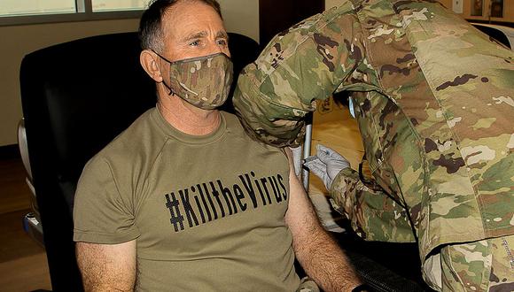 El Ejército de Estados Unidos anunció que dará de baja a los soldados que no estén vacunados contra el COVID