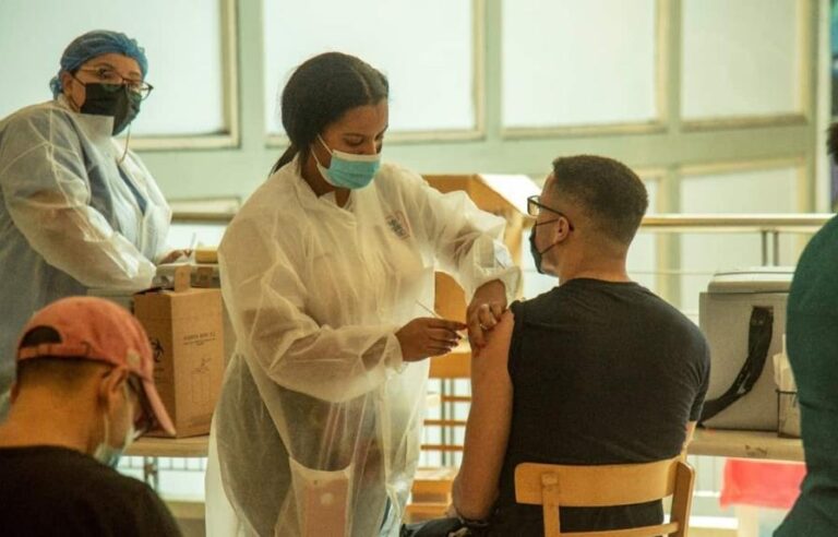 Ya van 641 mil vacunados con tercera dosis desde que se anunció su obligatoriedad